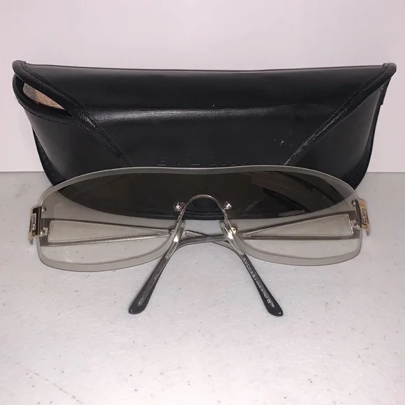 BVLGARI Women\'s sunglasses 619 (Made in Italy) Bvlgari Purple Plastic Frame Sunglasses for Women for sale  main image 2